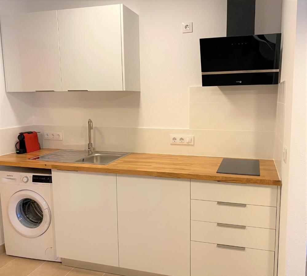 Apartaments L'Escala Centre Екстериор снимка