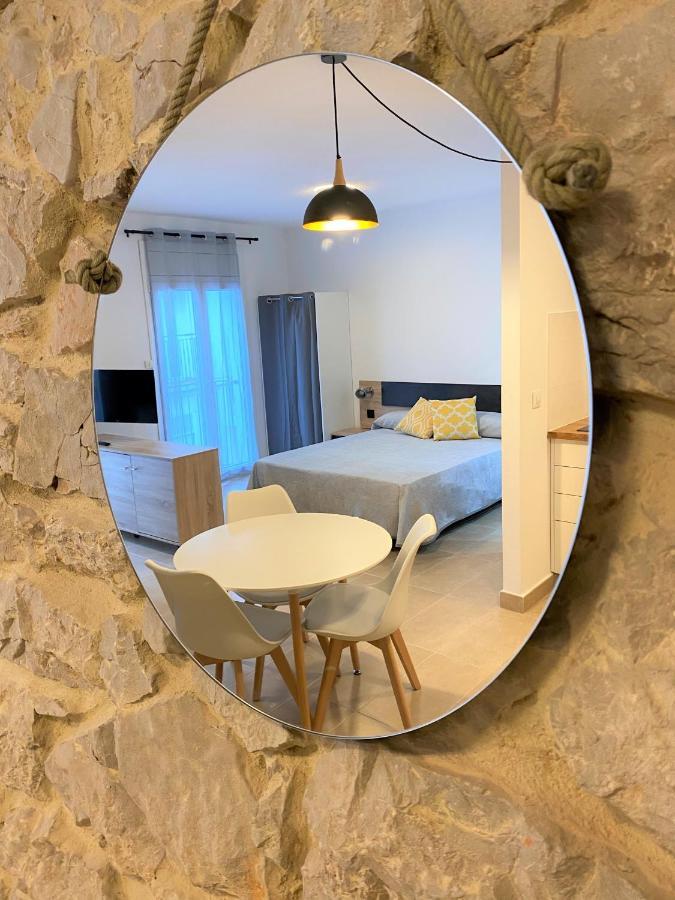 Apartaments L'Escala Centre Екстериор снимка