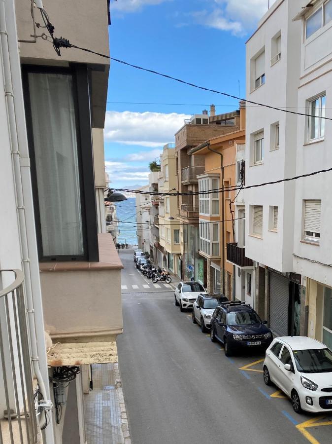Apartaments L'Escala Centre Екстериор снимка