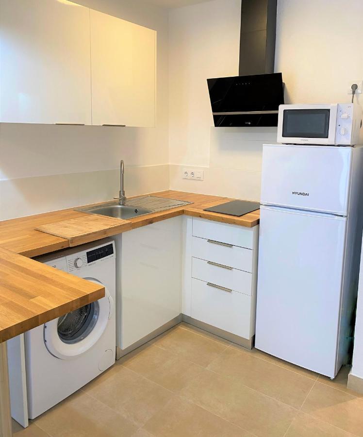 Apartaments L'Escala Centre Екстериор снимка