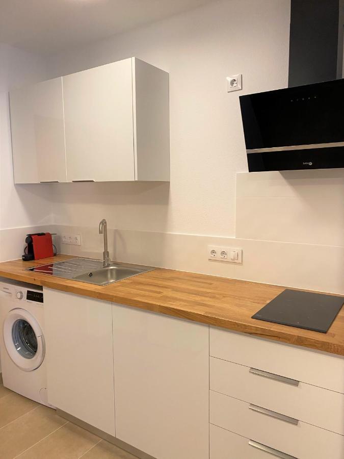 Apartaments L'Escala Centre Екстериор снимка